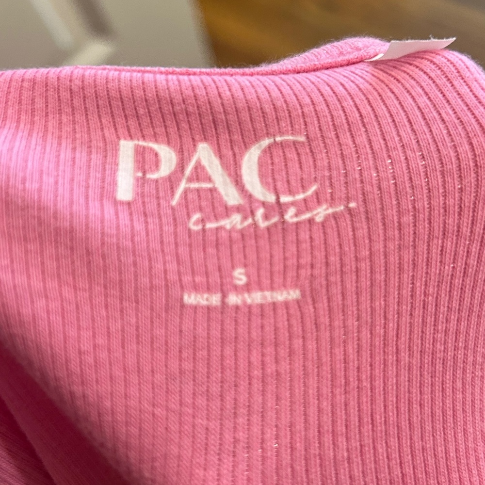 Pink long sleave womens top